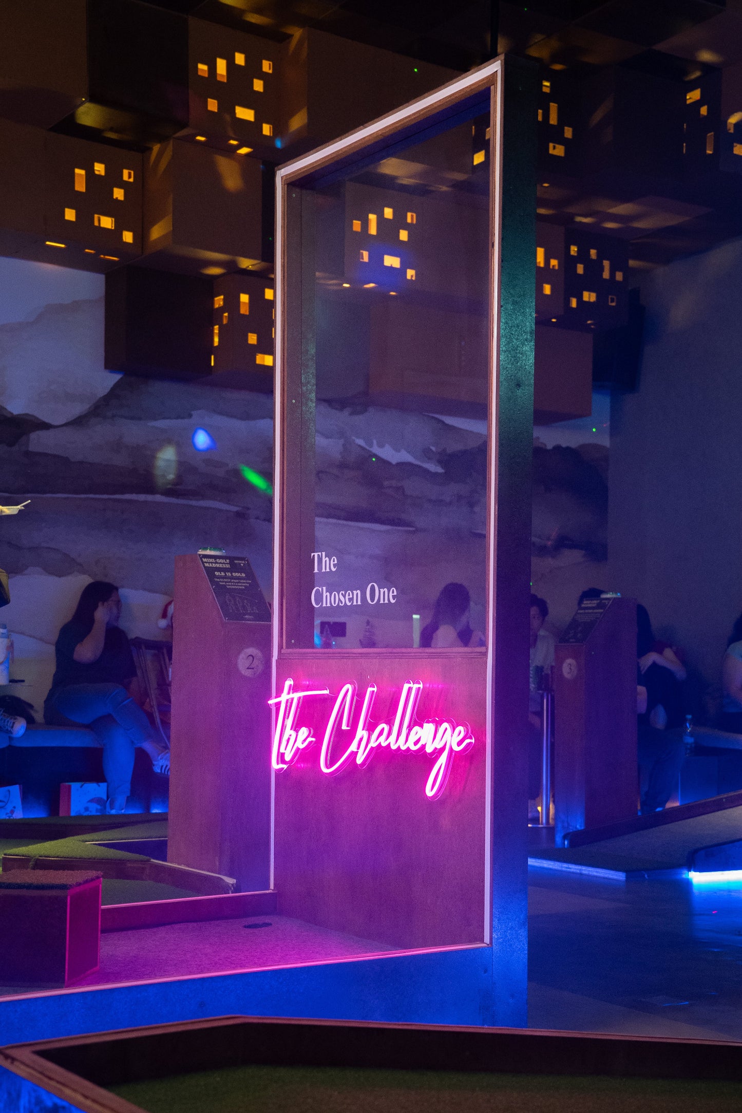 Mini Golf (60 minutes) + Free 01 game of Herozone (wireless VR gaming)